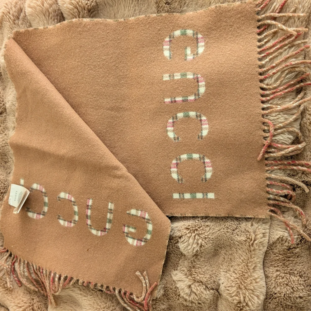 Gucci Tan Wool Scarf with Fringe